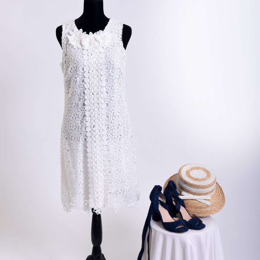 White Summer Dress w/Embroidered Overlay NWT 6